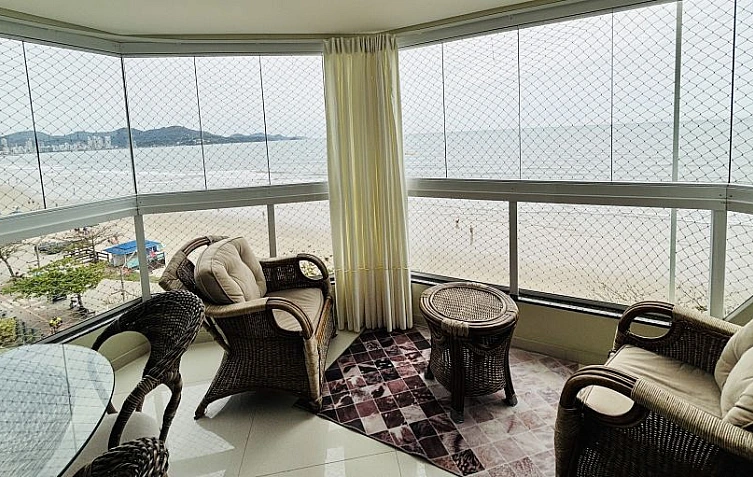 Apartamento - Aluguel no bairro Meia Praia - Itapema - SC