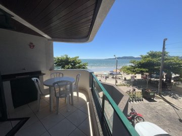 Vendo apartamento FRENTE MAR na Meia Praia em Itapema.
